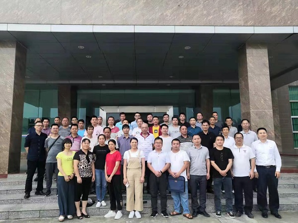 微信图片_20210416094245.jpg 微信图片_20210416094245.jpg